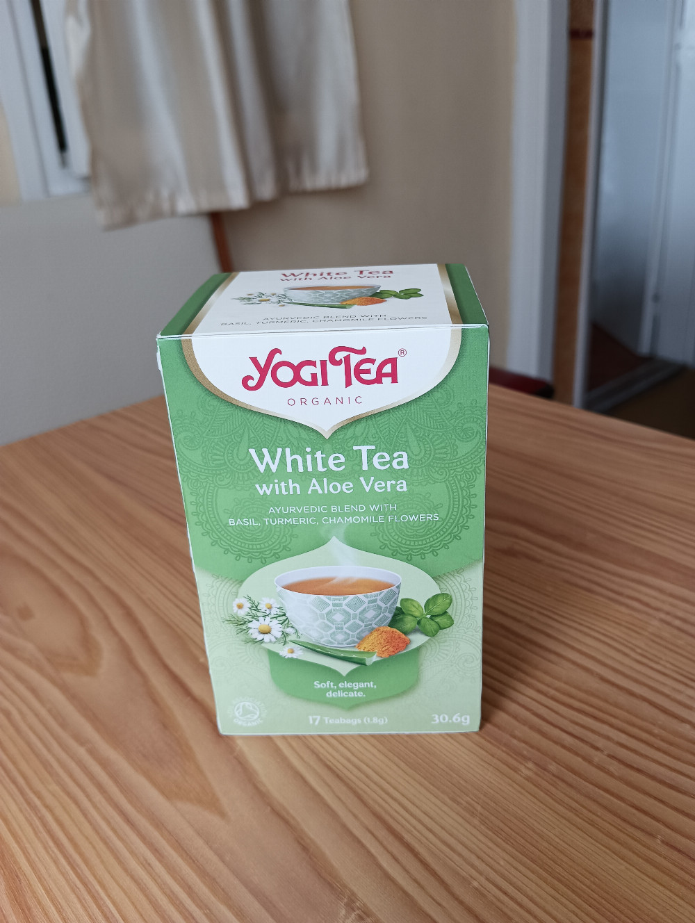 Yogi Tea® Bio Fehér tea aloe verával
